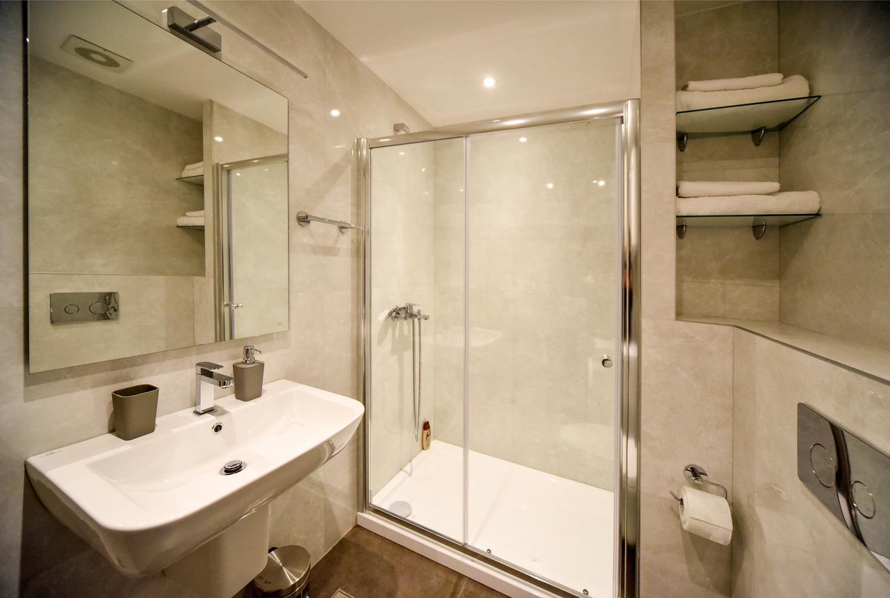 Lux Beach Apartment Budva Exterior photo