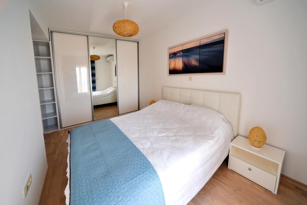 Lux Beach Apartment Budva Exterior photo